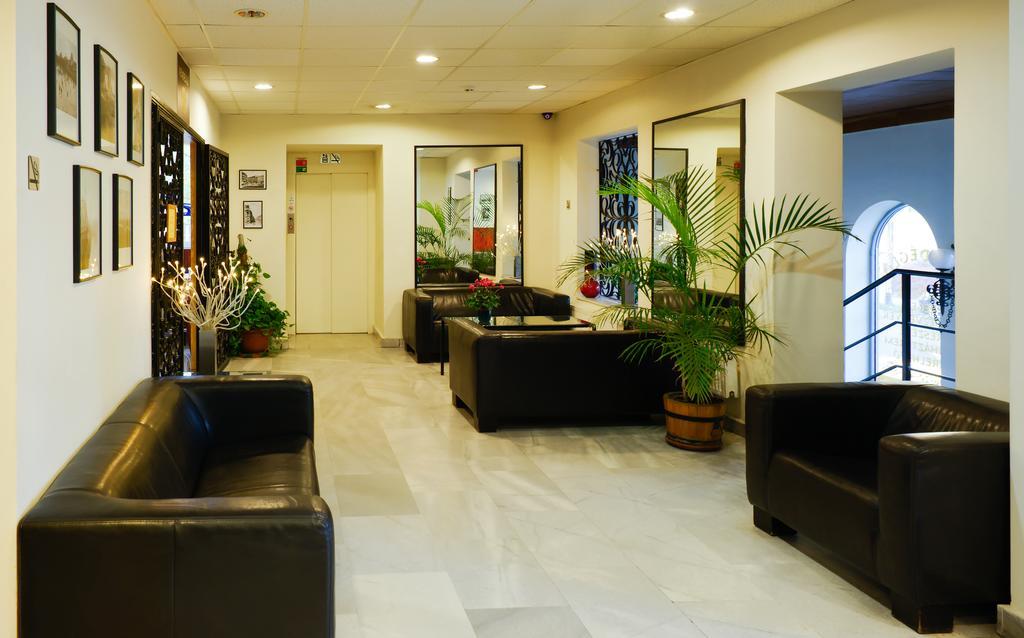 Hotel Rila Budapest Exteriör bild
