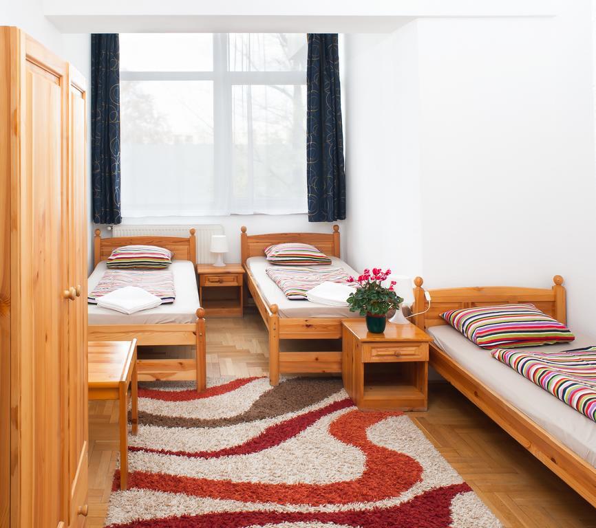 Hotel Rila Budapest Exteriör bild